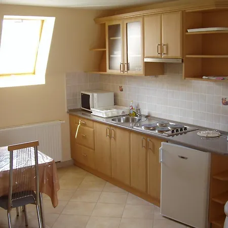 דירה Katalin Apartmanhaz