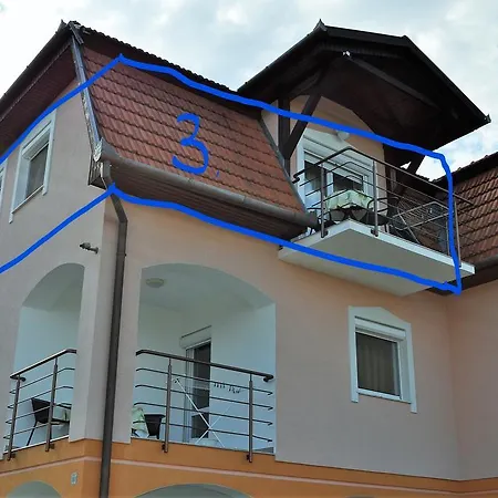 公寓 Katalin Apartmanhaz 佐洛卡罗斯