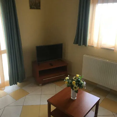 Katalin Apartmanhaz *