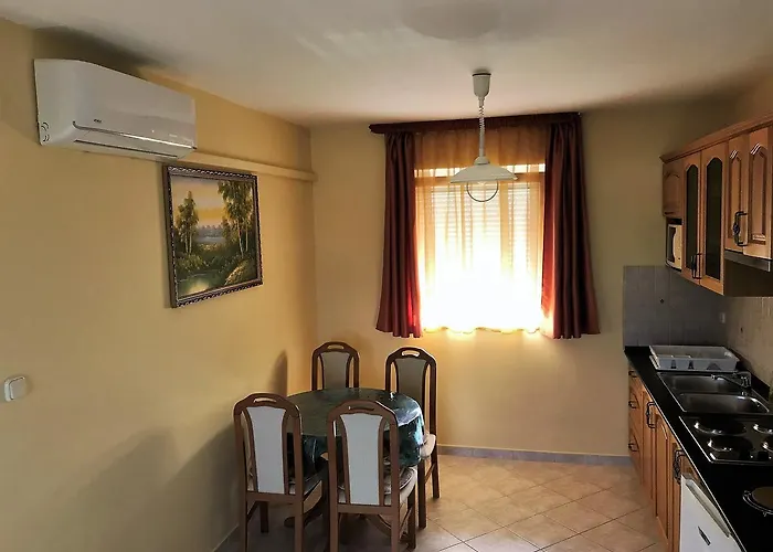 Appartement Katalin Apartmanhaz *