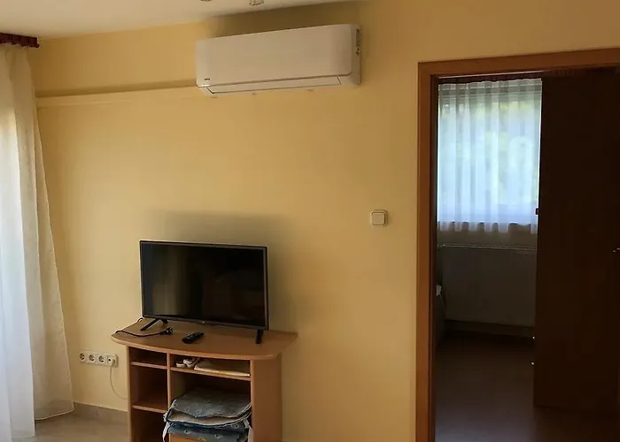 شقة Katalin Apartmanhaz *