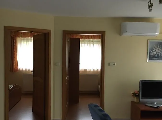 Katalin Apartmanhaz *